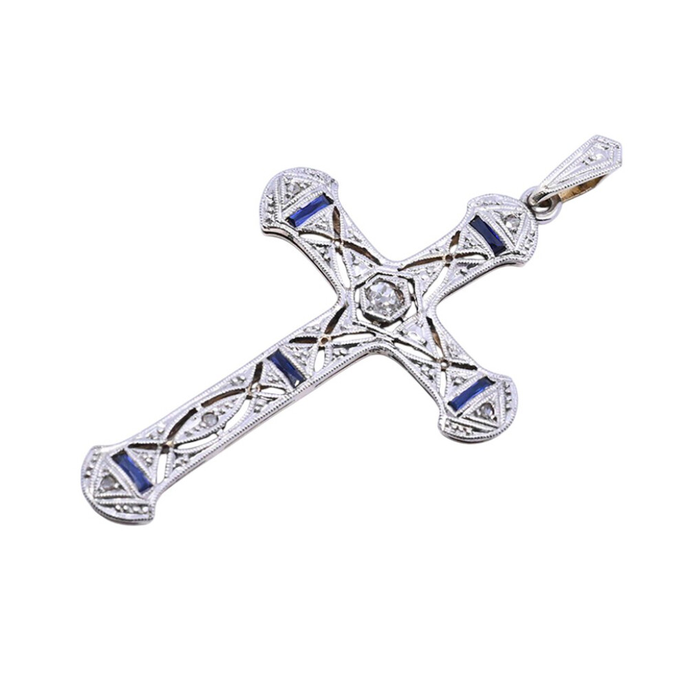 Cruz antigua oro 18 k con brillantes, zafiros sintéticos y diamantes. Cruz antigua oro 18 k con brillantes, zafiros sintéticos y diamantes.