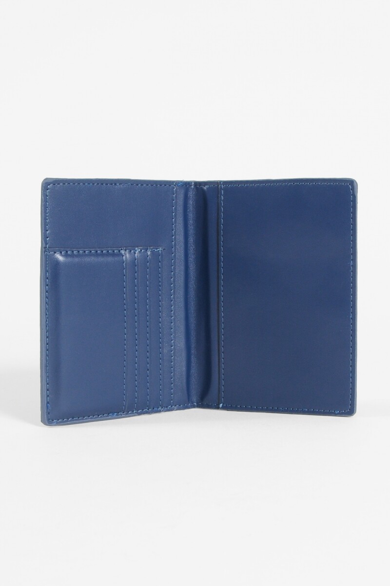Cubre pasaporte metalizado azul