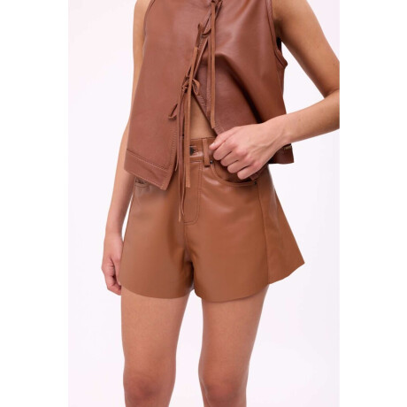 Short Wide Xl Couro Camel