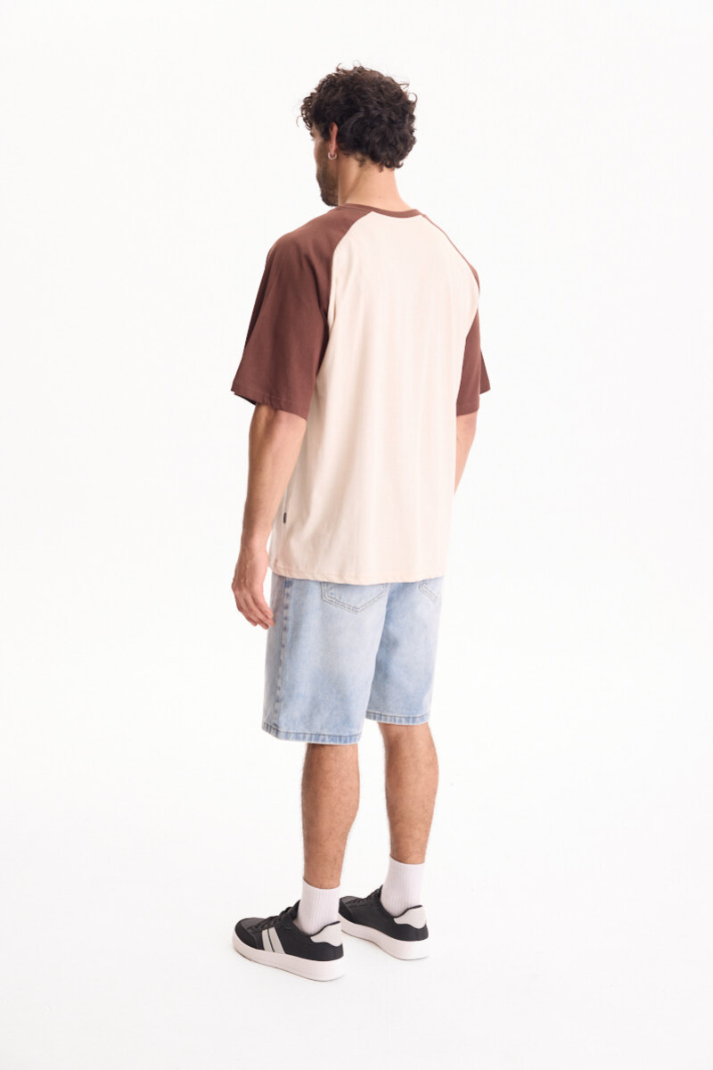 Remera Cloud Crudo