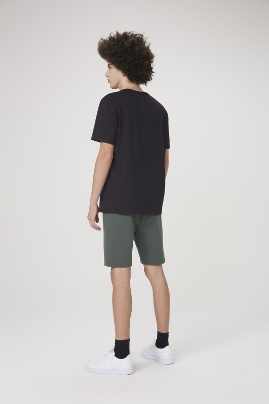 CAMISETA MM MASC NEGRO