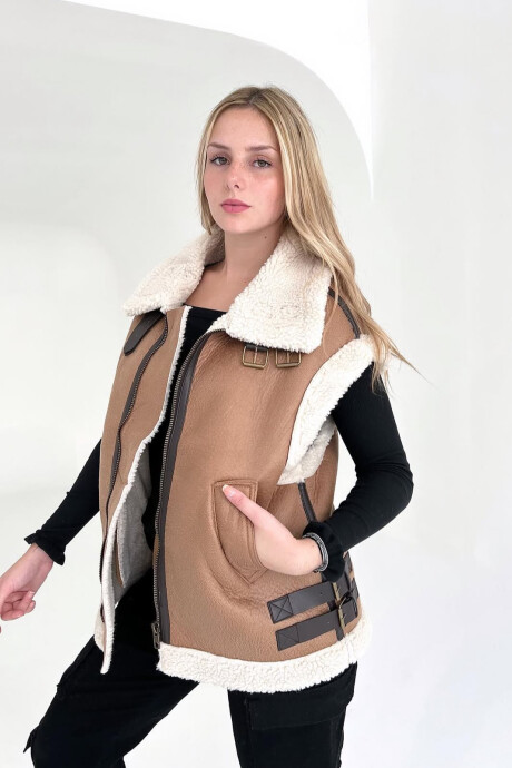 Chaleco STEFA Camel