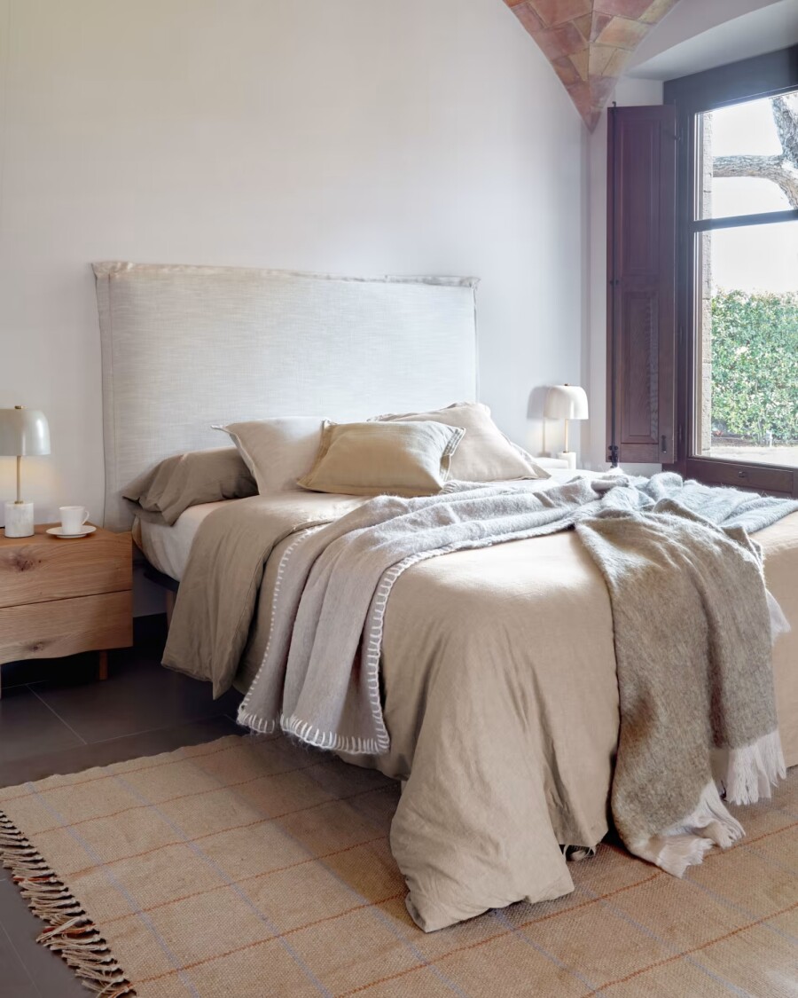 Cabecero desenfundable Tanit de lino blanco para cama de 180 cm