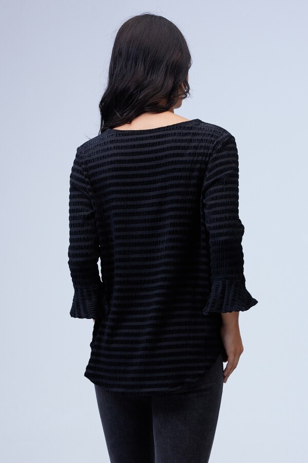 Blusa Manga Acampanada NEGRO