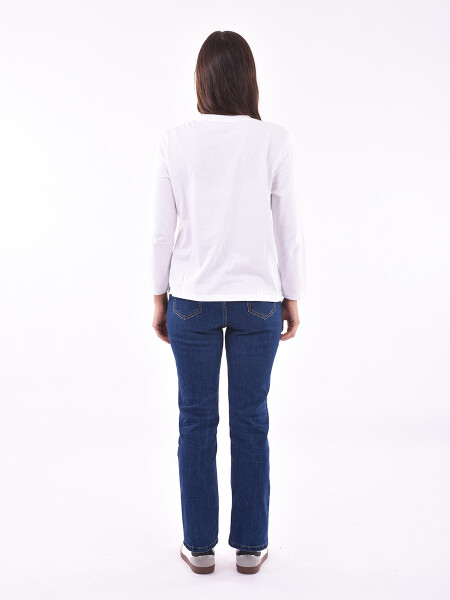 REMERA UPSALA VARIANTE 17