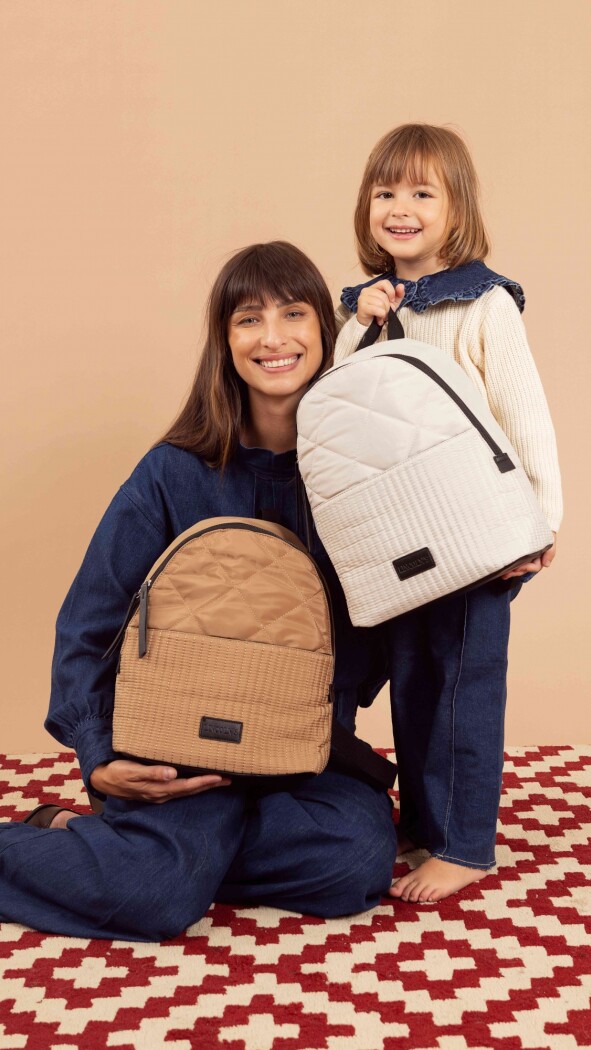 MOCHILA MIGUELINA MANTECA