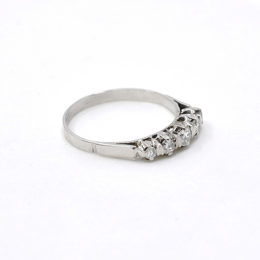 Anillo Antiguo En Oro 18K Blanco Y Brillantes Anillo Antiguo En Oro 18K Blanco Y Brillantes