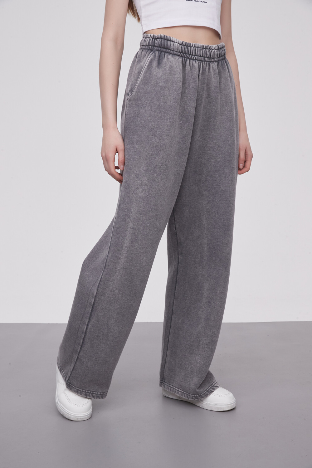 Pantalon Deportivo Loila Gris Oscuro