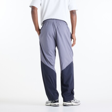 Pantalón New Balance de Hombre - Sport Legacy - MB61R010AA9 PURPLE