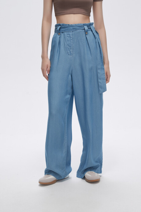 Pantalon Caxito Azul Claro
