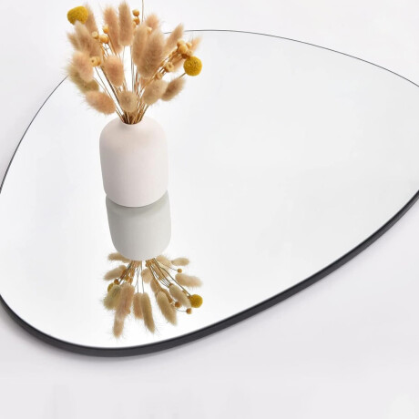 Espejo Irregular y Minimalista Negro