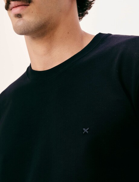 CAMISETA EN TRAMA PIQUÉ PIMA NEGRO