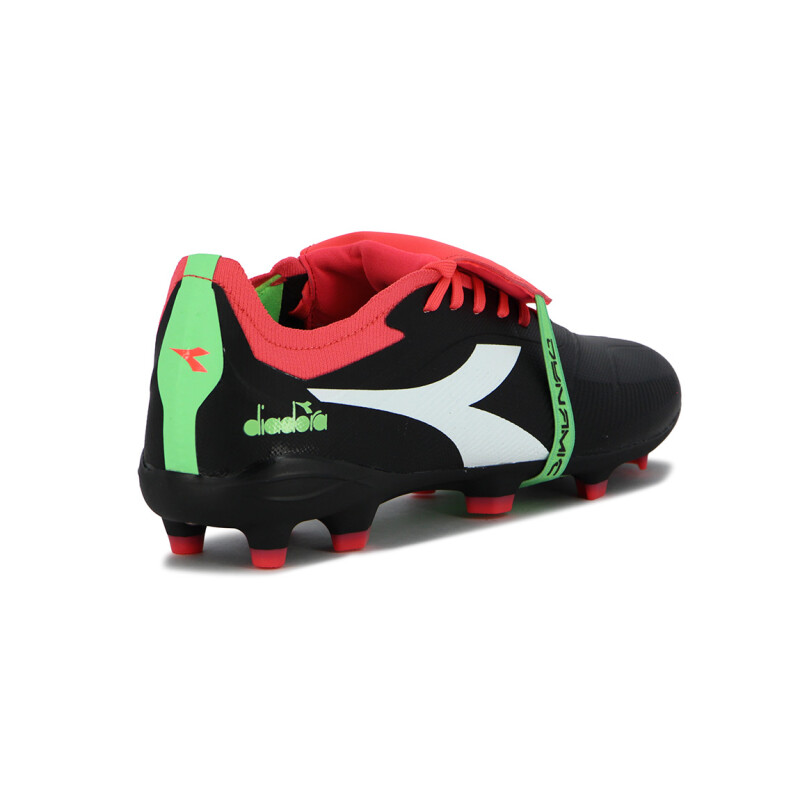 Diadora Dynamic Futbol Md Hombre - Negro/coral Negro-coral