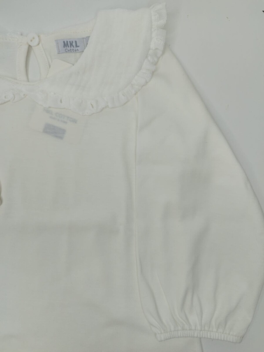 Remera nena cuellito muselina 