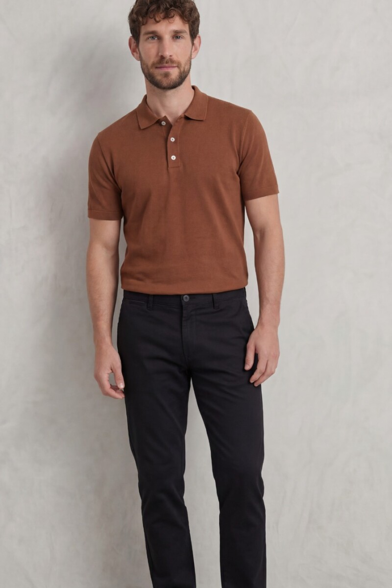 Pantalón Chino. Pantalón Chino.
