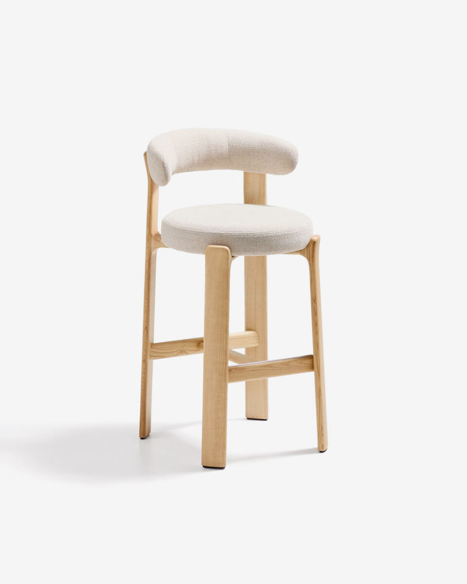 Taburete Granite de chenilla beige y madera maciza de fresno con acabado tono natural FSC 100% 75 cm 