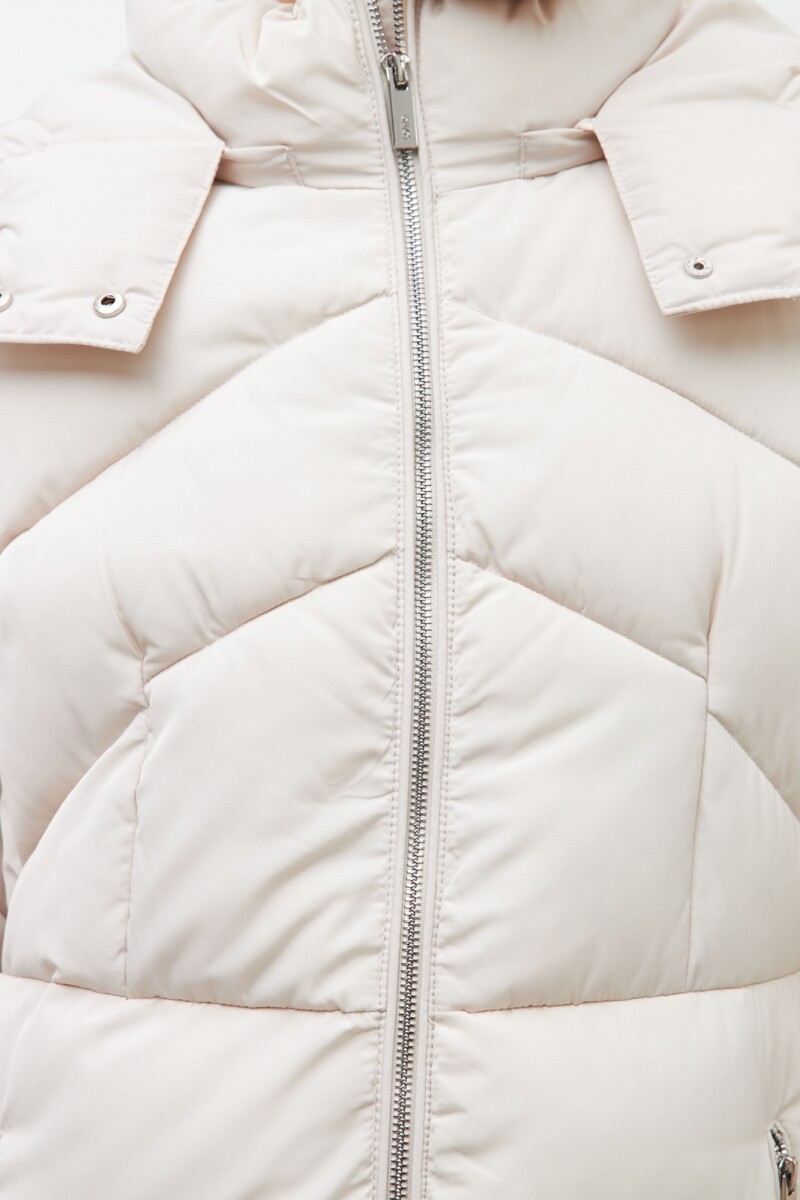 Campera capitoneada con capucha desmontable beige