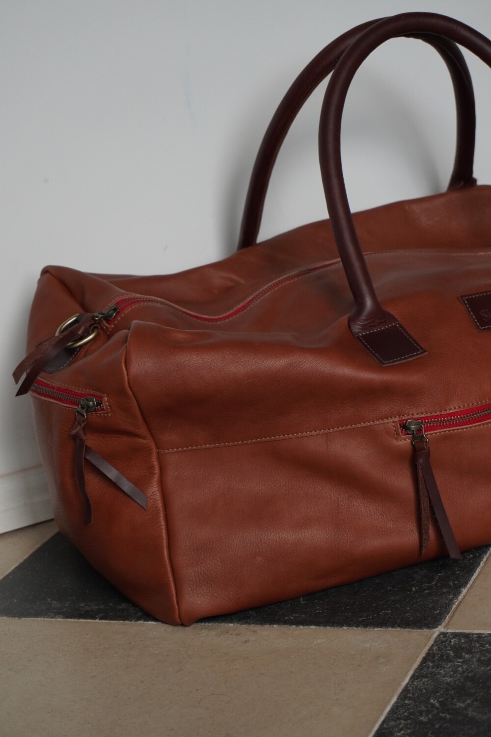 Weekender Bag Caramel Red Zip