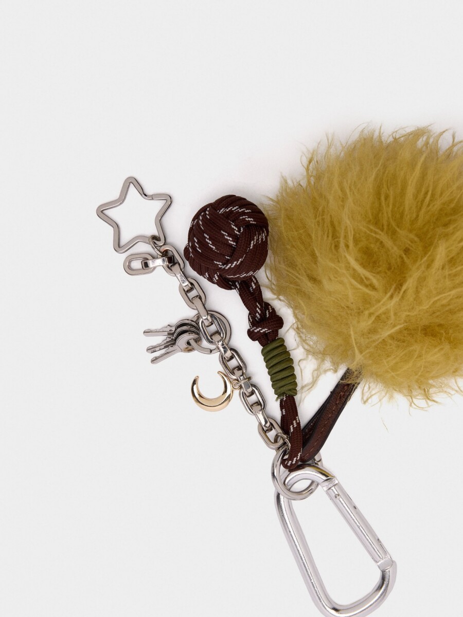 Llavero Charm Pompón Y Estrella lima