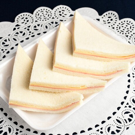 Sandwich de jamón y queso (4 unidades) Pan blanco