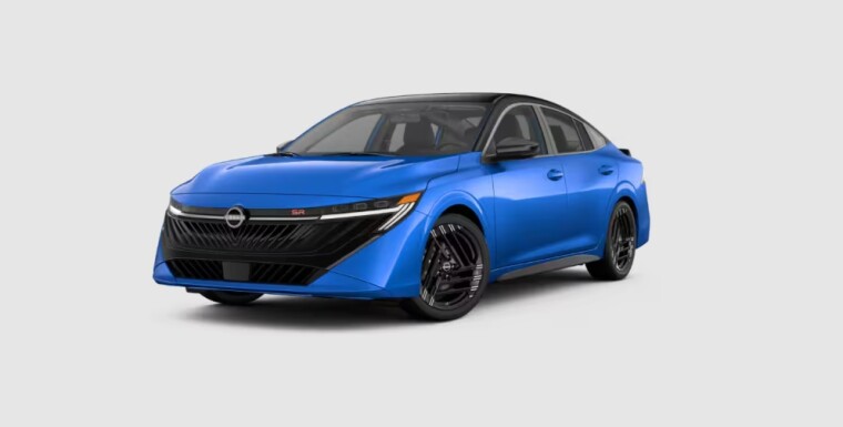 Sedán renovado: el nuevo Nissan Sentra arribará este año a Uruguay