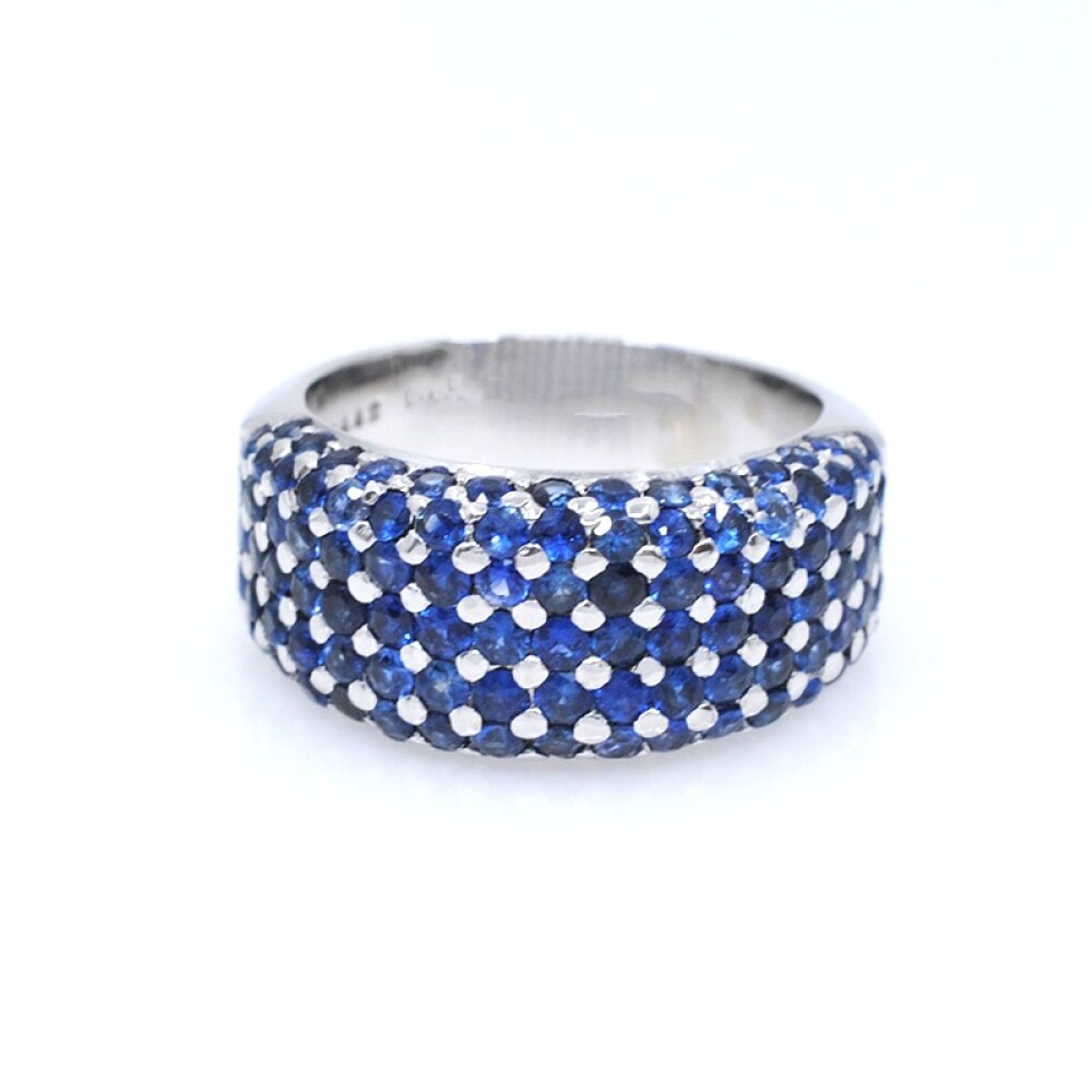 Anillo en oro 18k blanco y zafiros Anillo en oro 18k blanco y zafiros