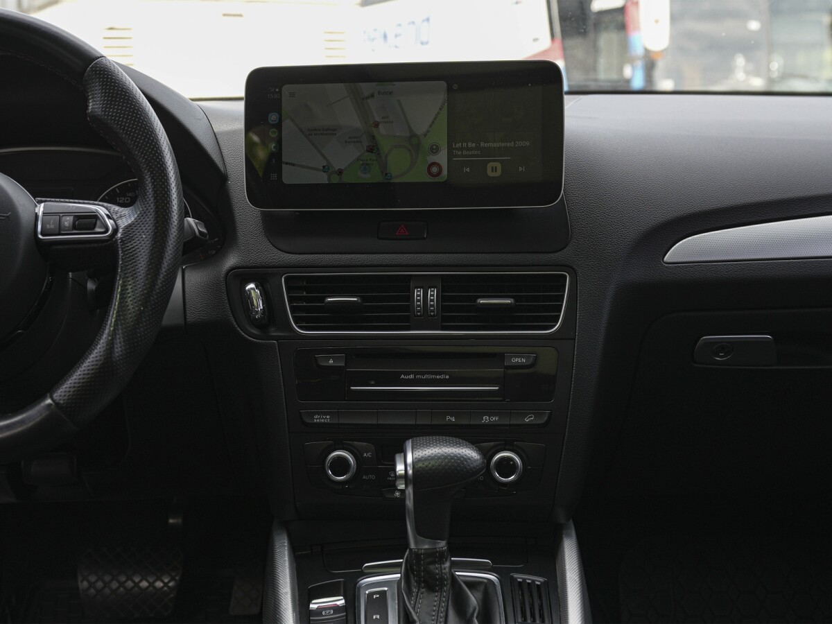 Audi Q5 2.0 TFSI Quattro AT-Stronic Extra Full 2017 Audi Q5 2.0 TFSI Quattro AT-Stronic Extra Full 2017