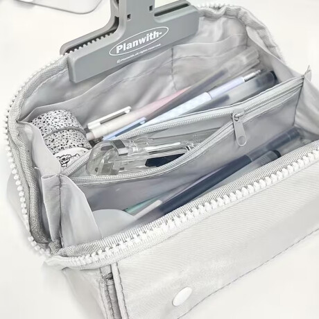 Cartuchera con divisiones y apertura completa Gris