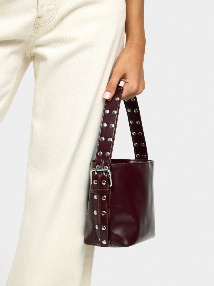 Bolso Bombonera Con Tachuelas burdeos