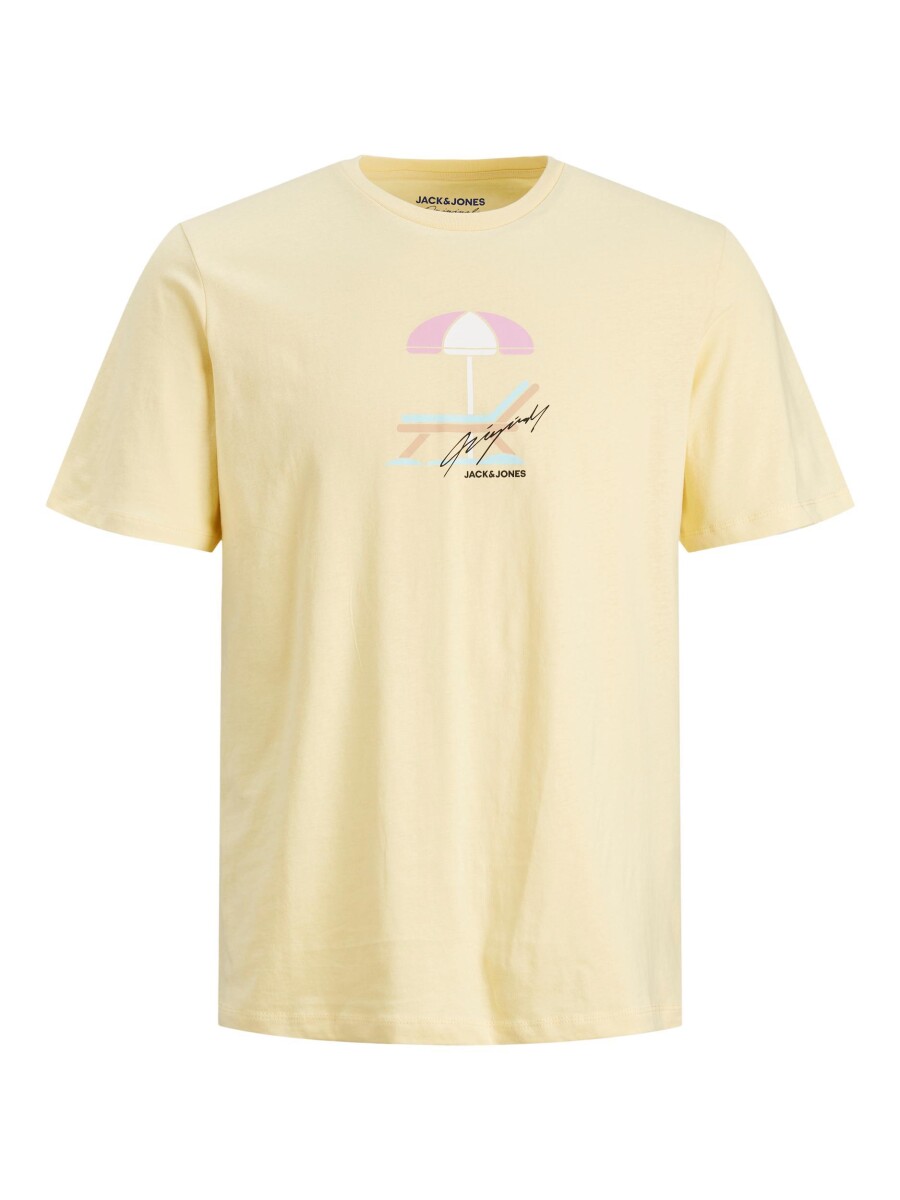 Camiseta Vacation - French Vanilla 