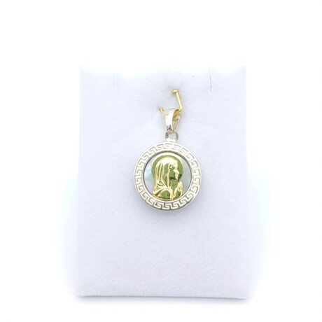 Medalla religiosa de plata 925, double en oro 18 ktes y nácar, VIRGEN NIÑA. Medalla religiosa de plata 925, double en oro 18 ktes y nácar, VIRGEN NIÑA.