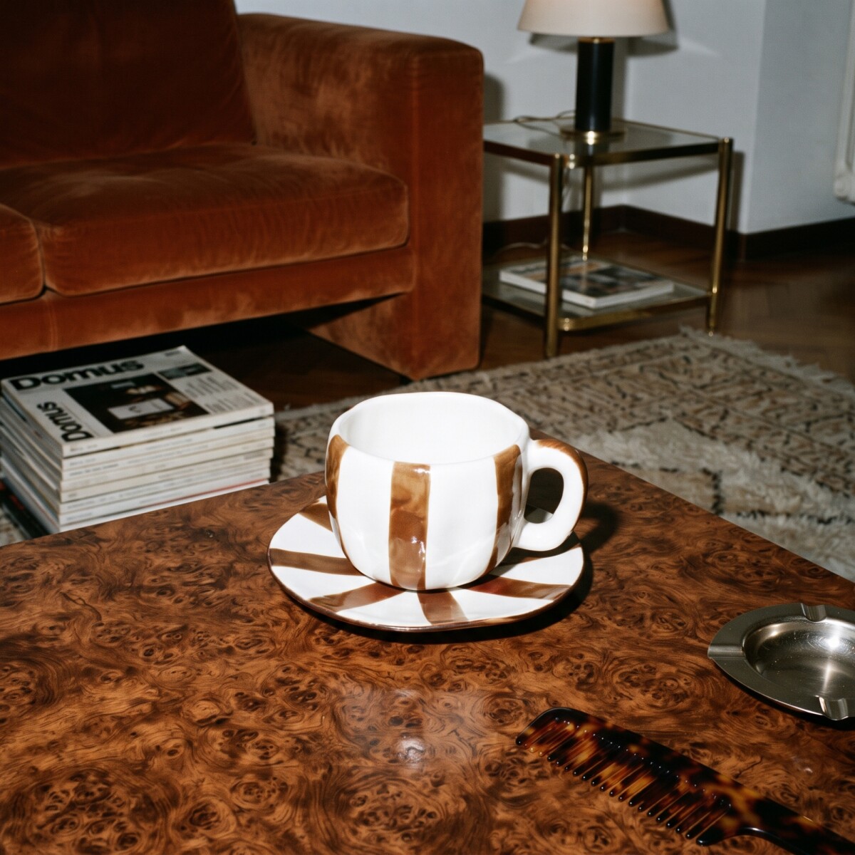 Taza de cerámica con platito Diagonal - Marrón 