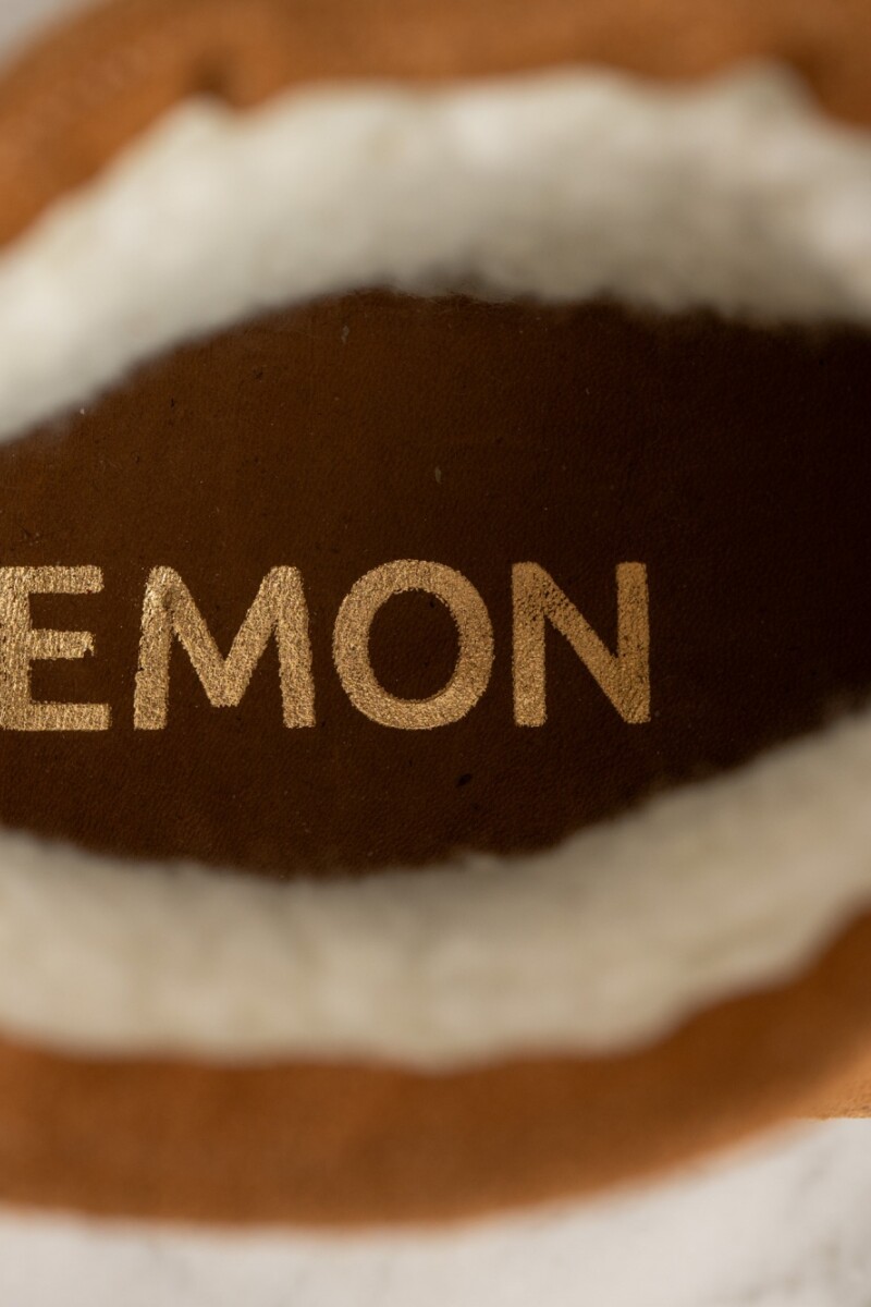 Bota Gamuza Con Corderito Camel