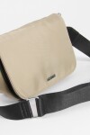 Bandolera con tapa de tela beige