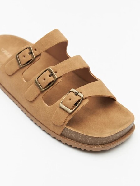 SANDALIA PADDOCK MODIS 3 WHISKY