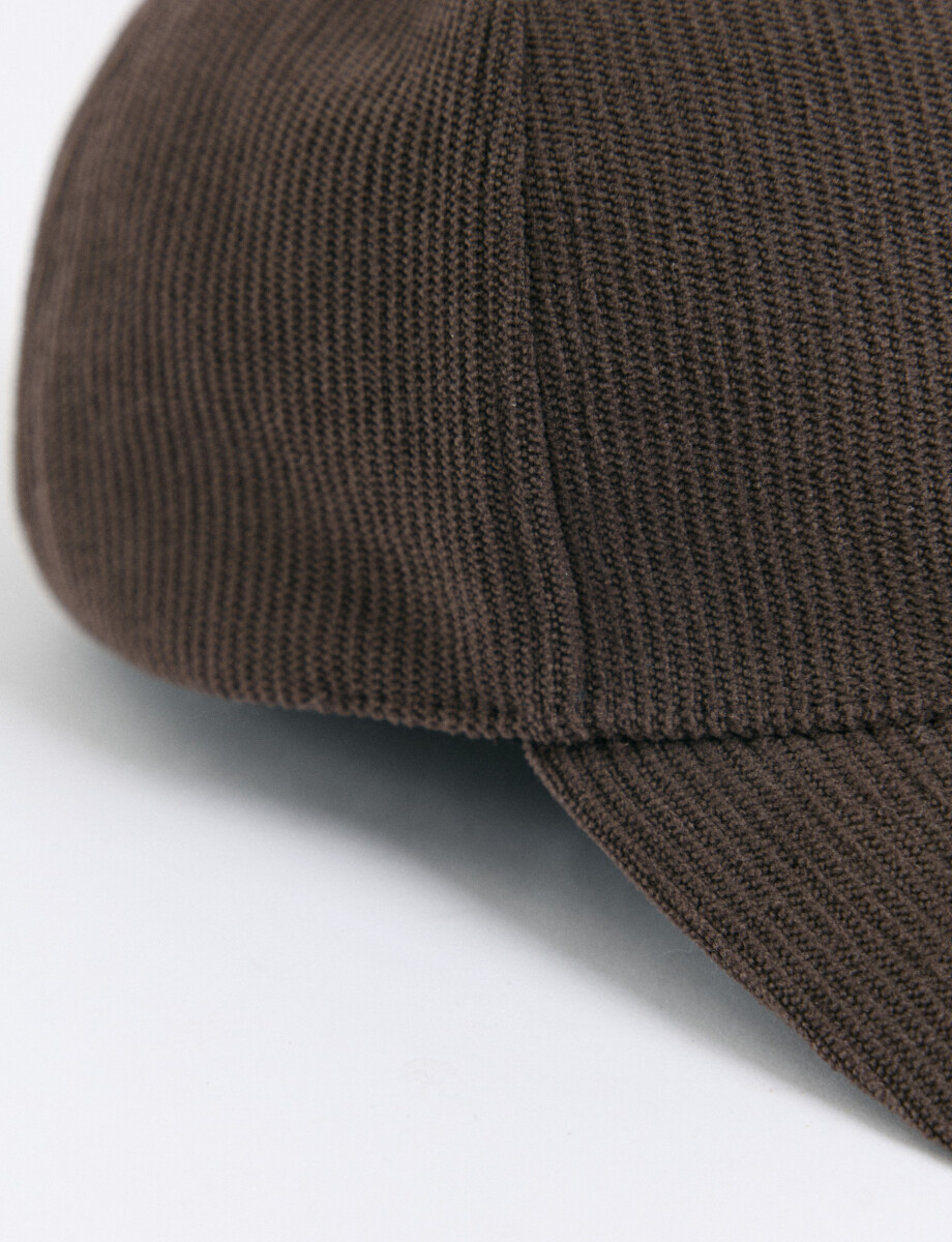 700717 GORRO HARRY Chocolate
