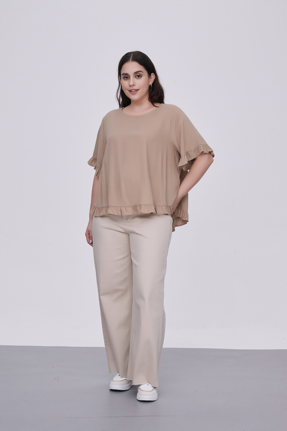 Blusa Abbas Beige Oscuro