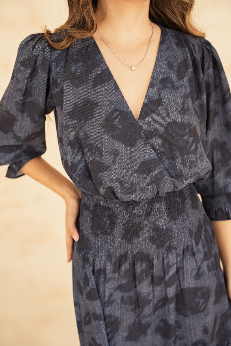 VESTIDO VALENTINA MAXI BLUR DENIM FLOWERS VESTIDO VALENTINA MAXI BLUR DENIM FLOWERS
