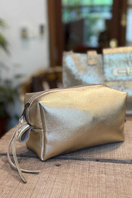 Neceser de Cuero Oro