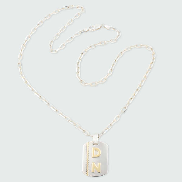 Medalla y cadena MOON con trenza y letras de oro amarillo 18k Medalla y cadena MOON con trenza y letras de oro amarillo 18k