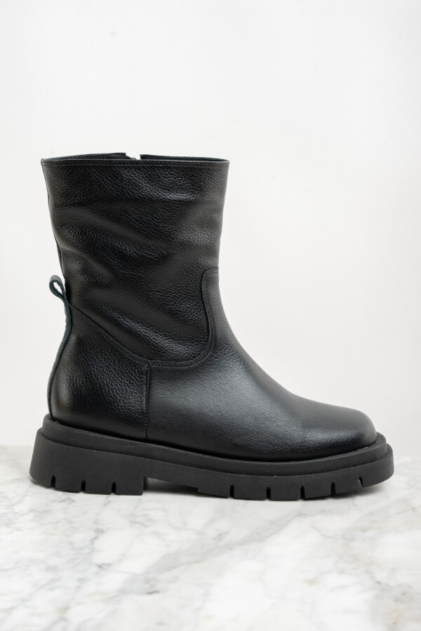 Bota Cuero Negro