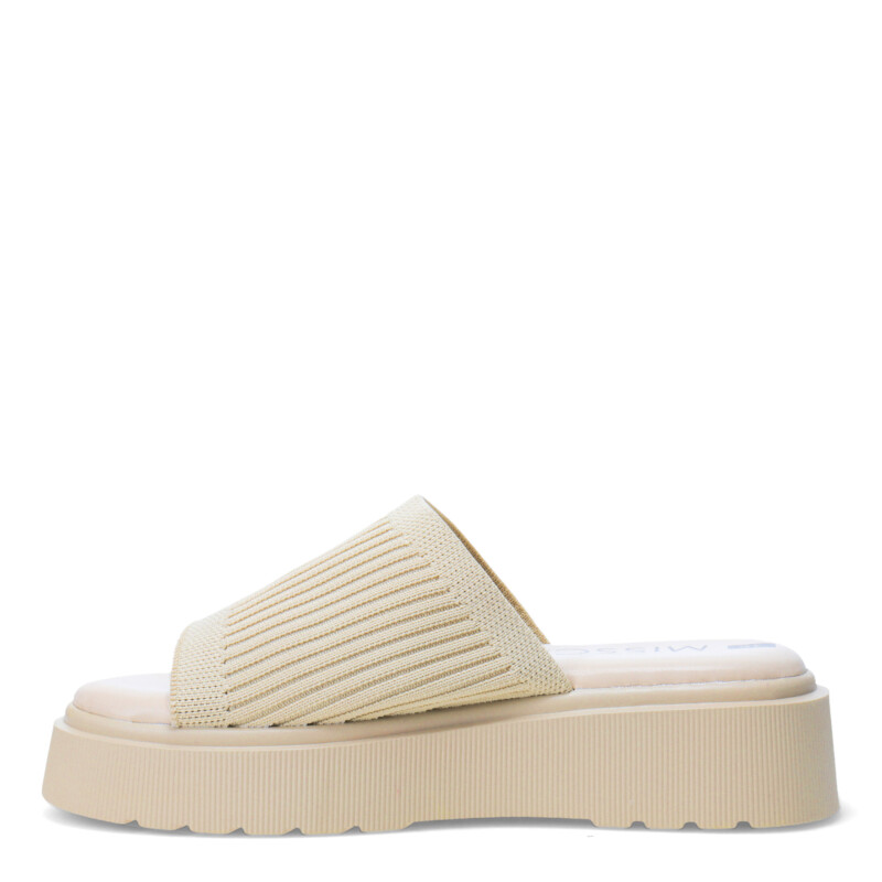 Sandalia de Mujer Miss Carol QUIRIMBA con tira de tela Beige