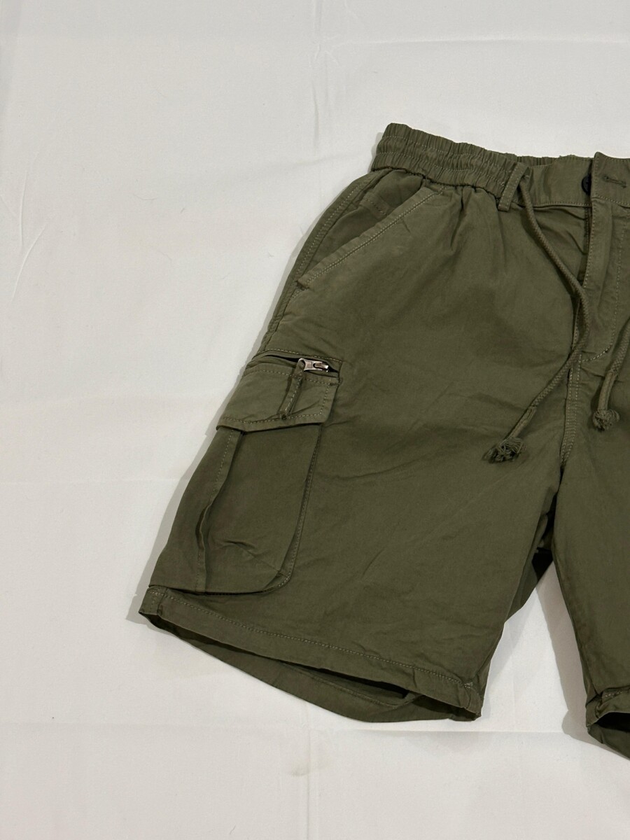BERMUDA BAGGY KARGO VERDE 