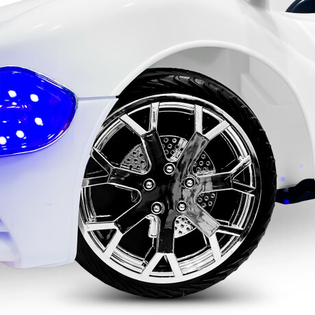 Auto A Batería 6v Control Remoto Luces Música Sonido Blanco