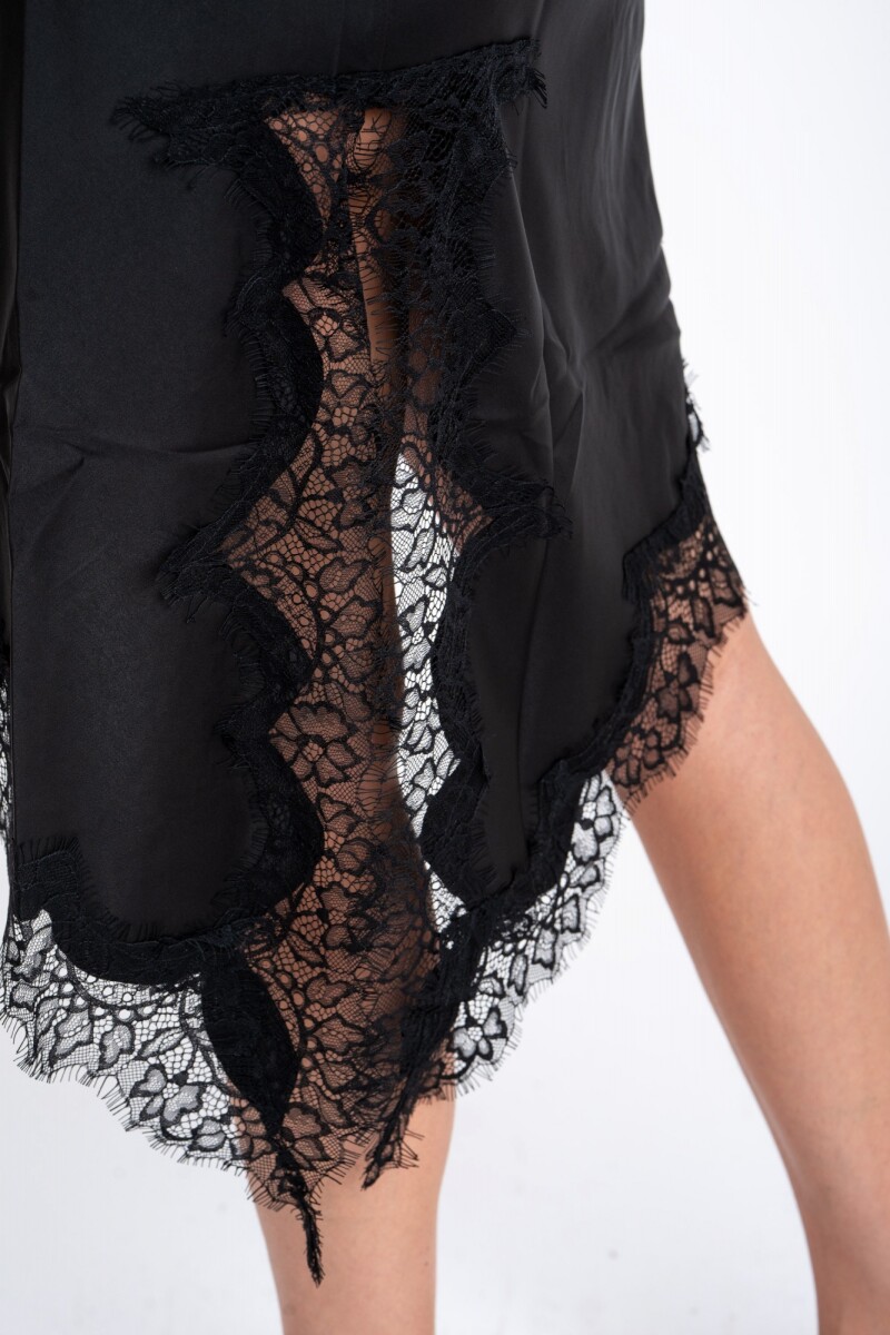 Vestido Midi Satinado Con Encaje Negro