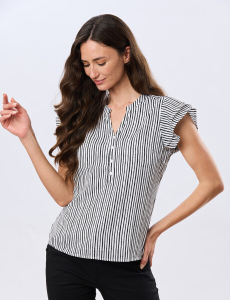 BLUSA ESTAMPADA CON VOLADOS Rayanegra