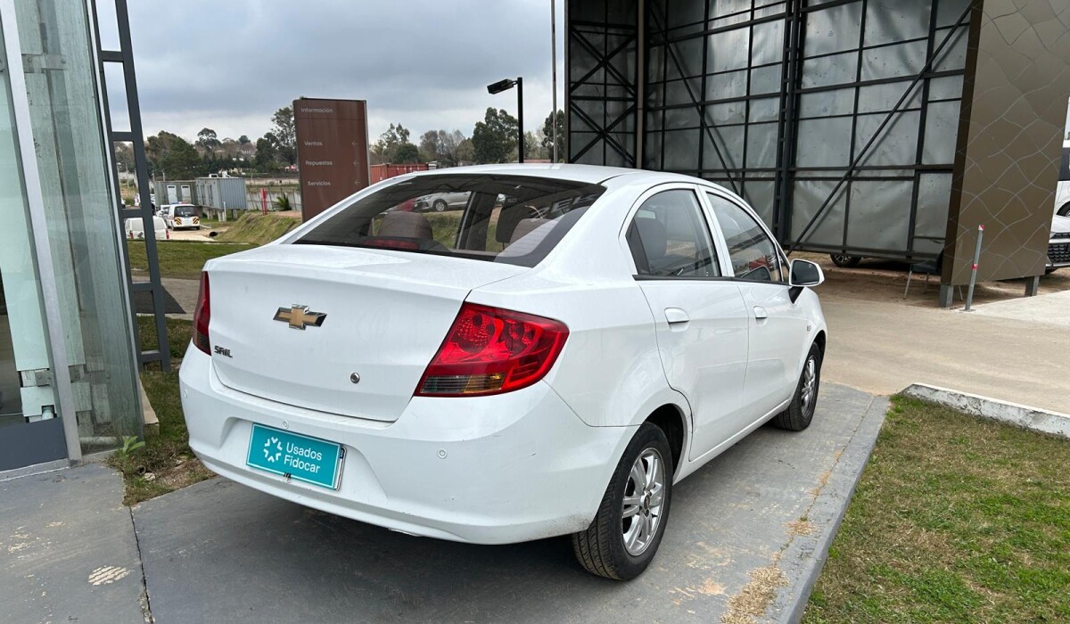 Chevrolet Sail LTZ - 2015 Chevrolet Sail LTZ - 2015