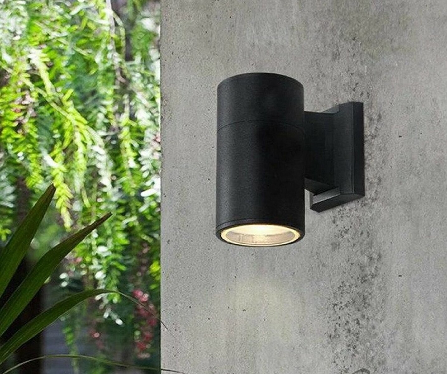Lámpara Exterior Lumax Negra - 001 