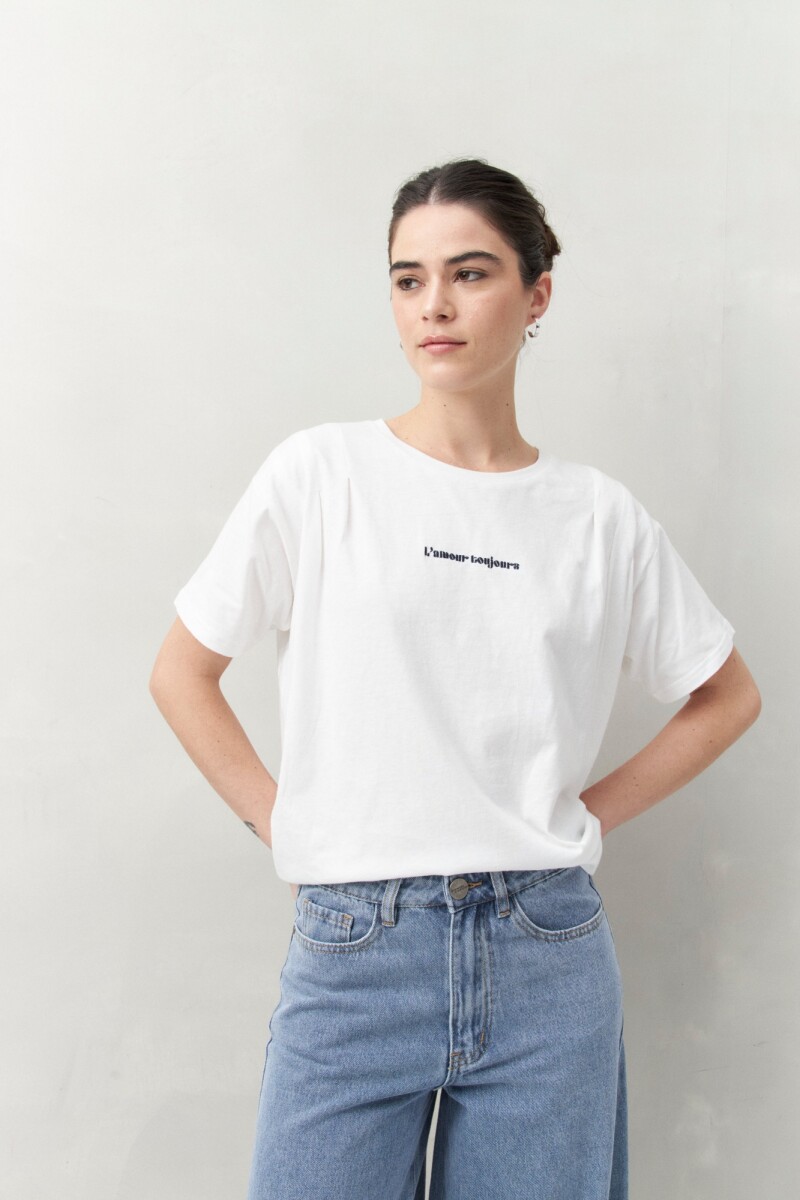 REMERA LIATRA Blanco