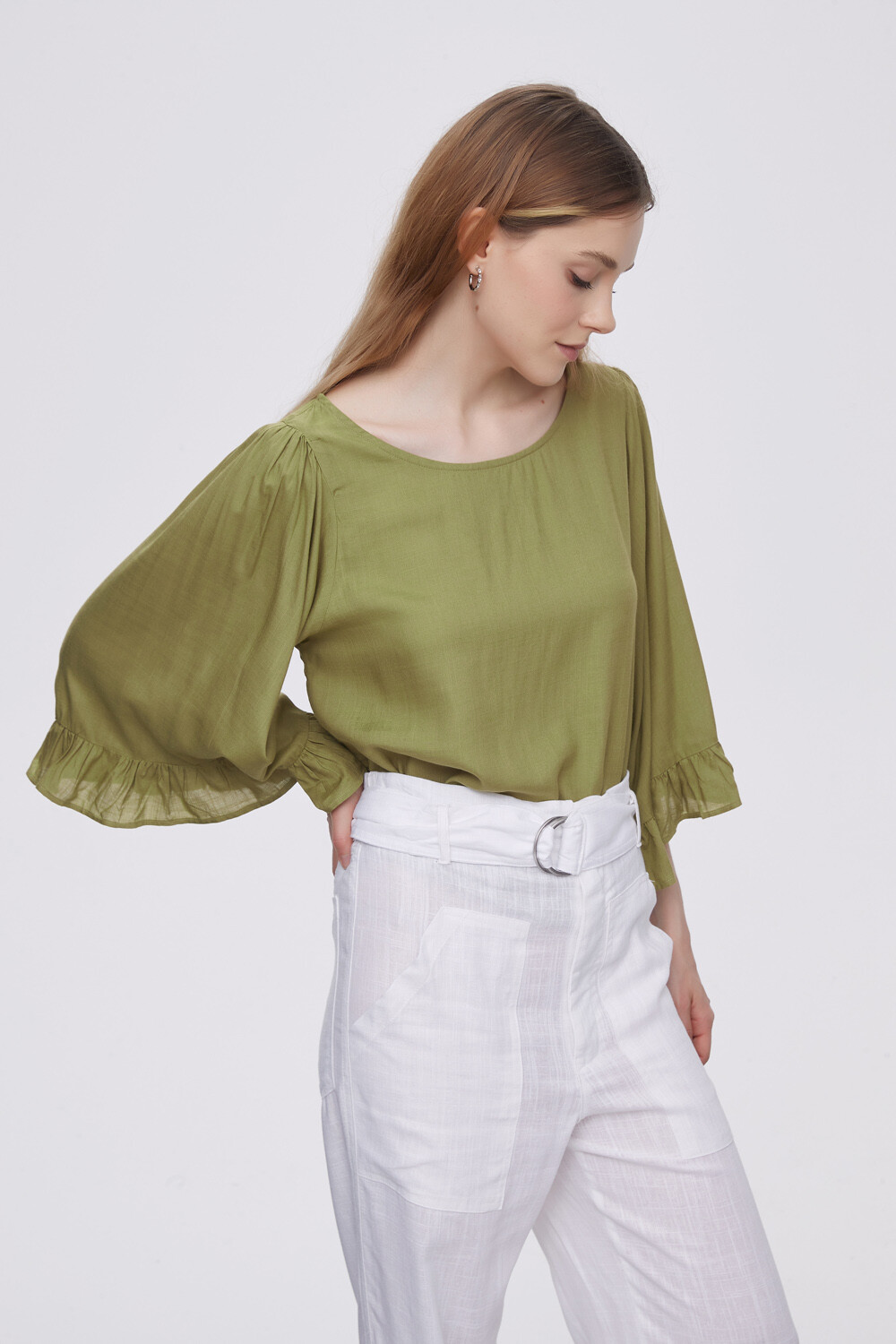 Blusa Mahrez Verde Oliva